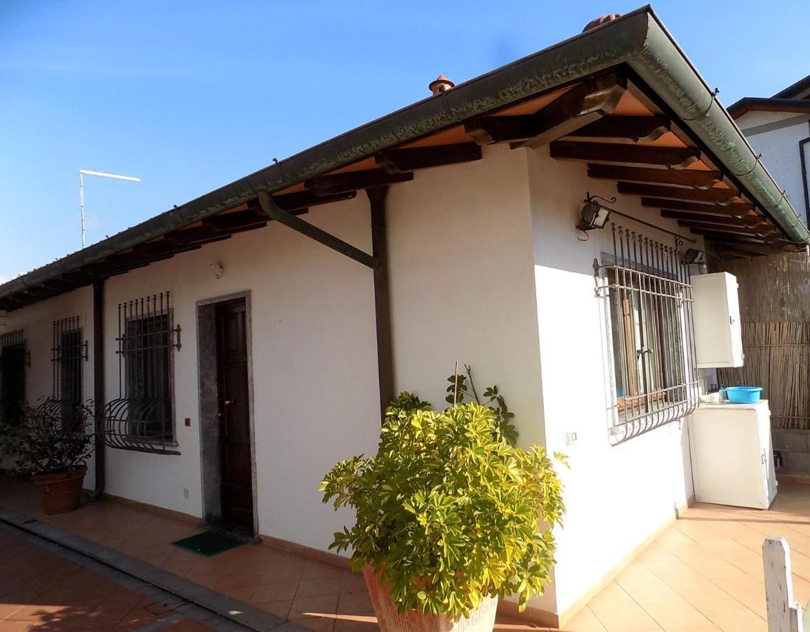 Casa Nuccia Gentili David Aparthotel มารีนา ดิ มาซซา ภายนอก รูปภาพ